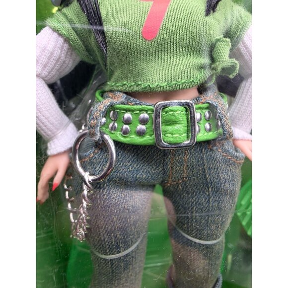 LOL Surprise! O.M.G. Powerpuff Girls Buttercup Doll With 8 Accessories Green & B - Picture 9 of 10